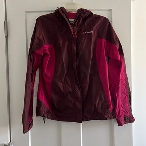 Medium Columbia rain jacket. Size Medium​​​​​​​